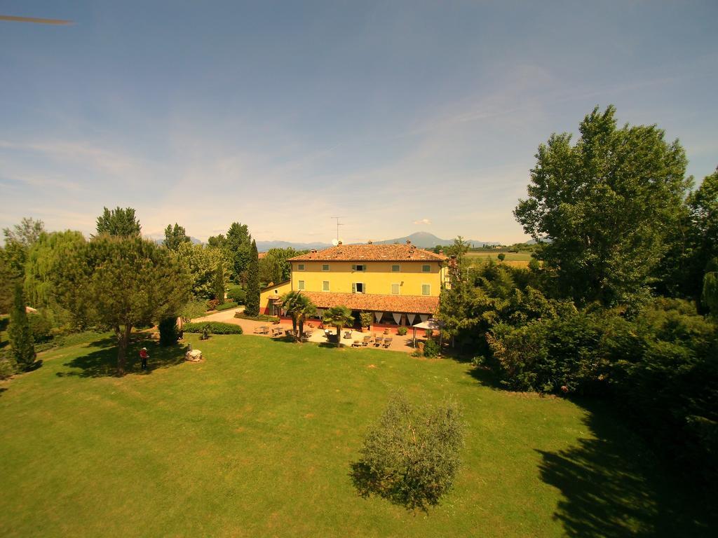 Agriturismo Le Fornase Villa กัสเตลนูโอโว เดล การ์ดา ภายนอก รูปภาพ